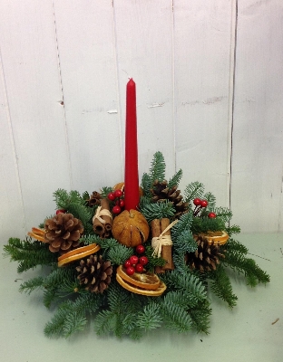 Traditional Pine table arrangement